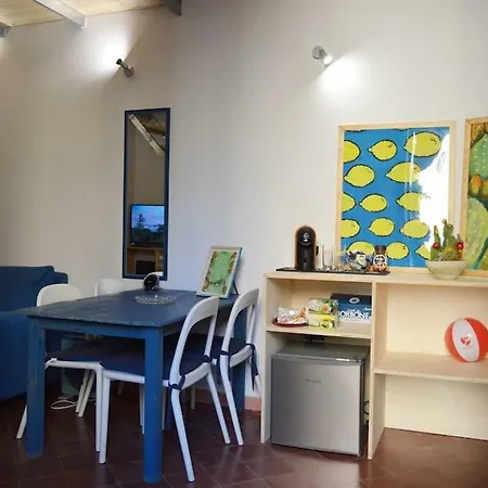 Guest house Youth Room-stanza Privata Centro Palermo
